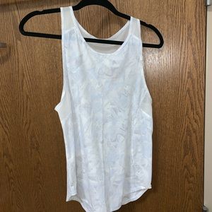 LULULEMON sculpt tank